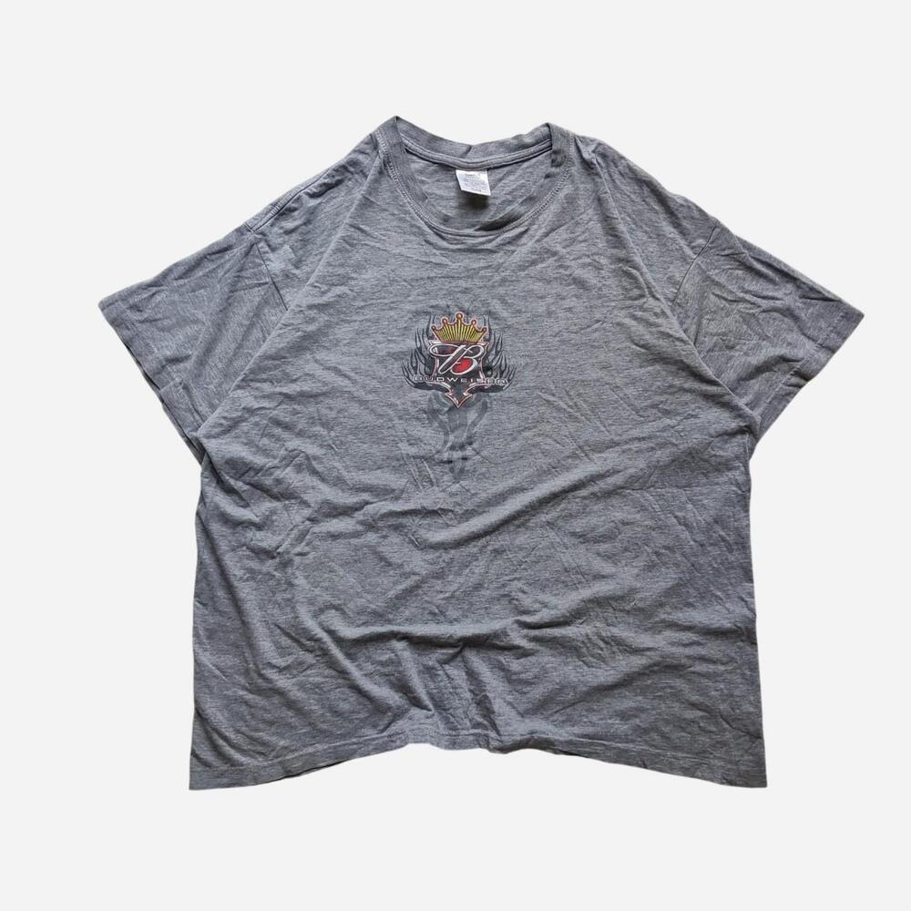 Y2K 2000s Budweiser Gray Cotton T-Shirt with Graphic of a Tribal Crowned